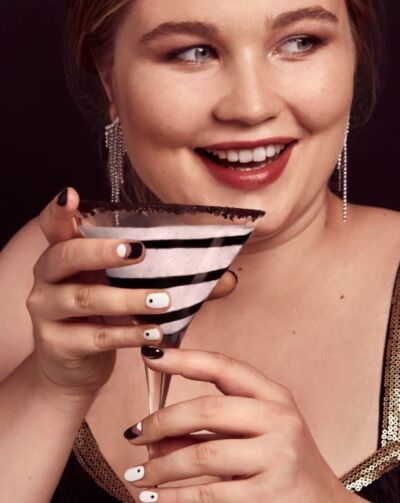 The Curvy Magazine - Nail it!